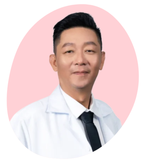 Portrait of Dr. Alan Piong, Wellous Product Strategy Consultant with over 30 years of expertise in medical pharmacology and healthcare management